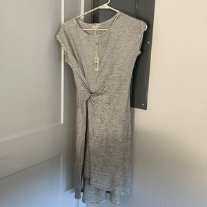 Super cute never worn. Was too small when I bought it